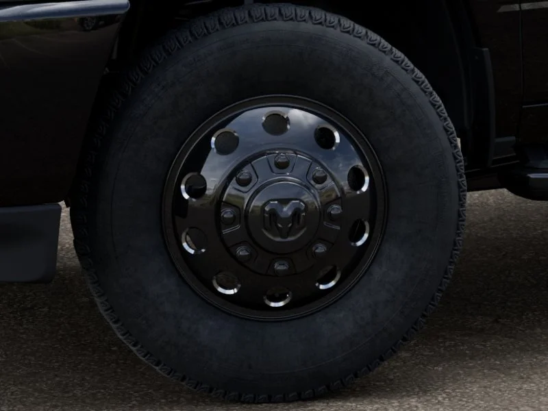 New 2026 Diamond Black Crystal Pearl-Coat Exterior Paint RAM Laramie image 41