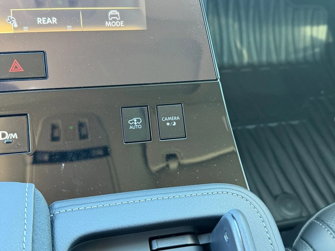 New 2027 BLACK OBSIDIAN INFINITI Luxe 4WD image 29