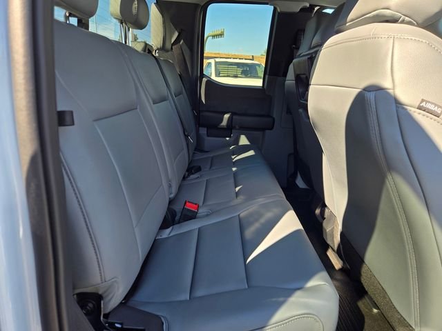 New 2026 White Ford F350 4X2S/CCCSR image 31