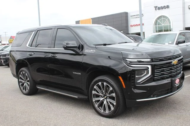 Used 2025 Black Chevrolet High Country image 1