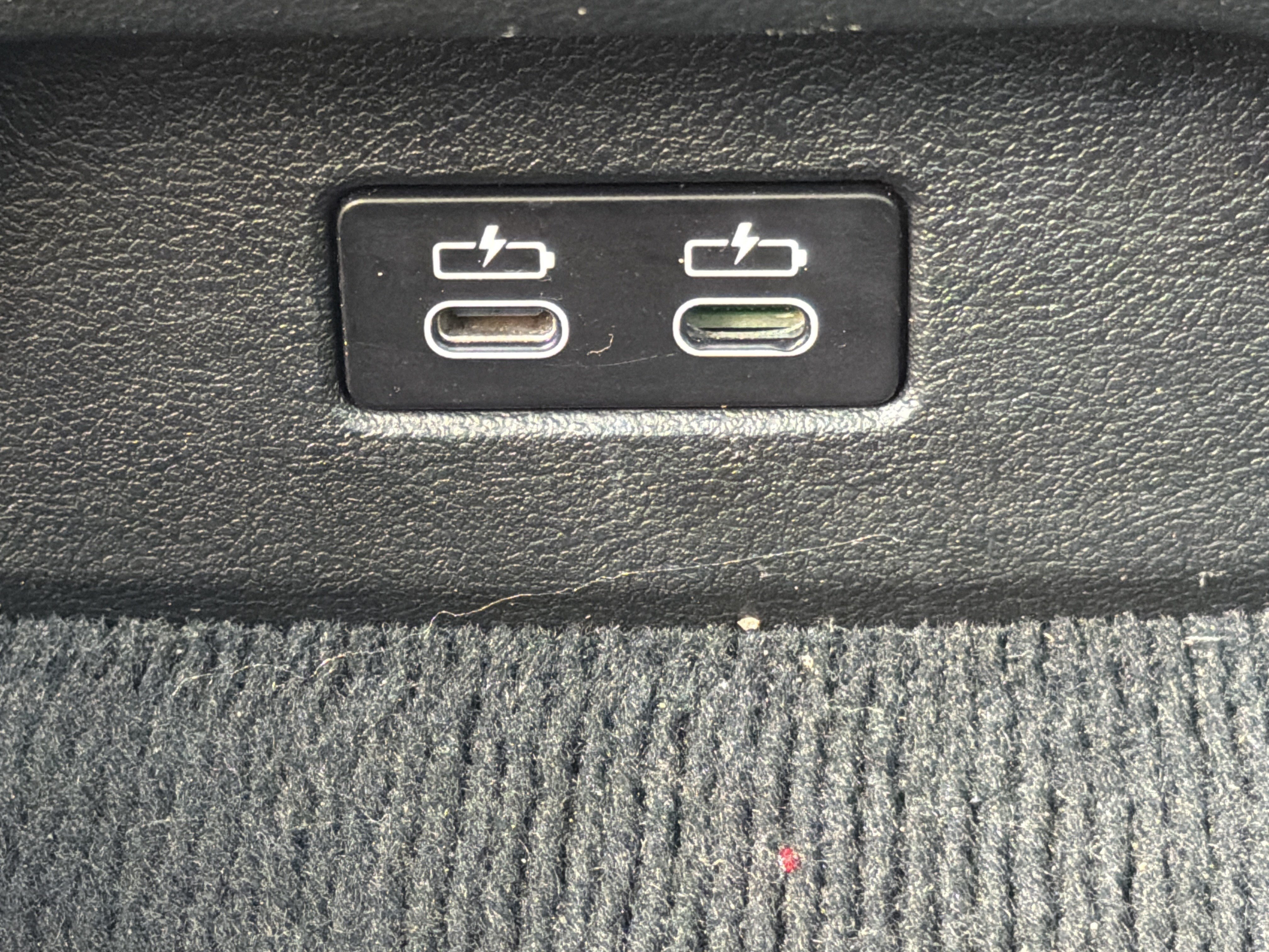 Used 2023 Dark Graphite Metallic BMW sDrive30i image 23