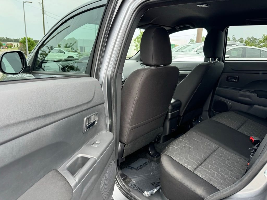 Used 2025  Mitsubishi 2.0 Trail Edition image 22