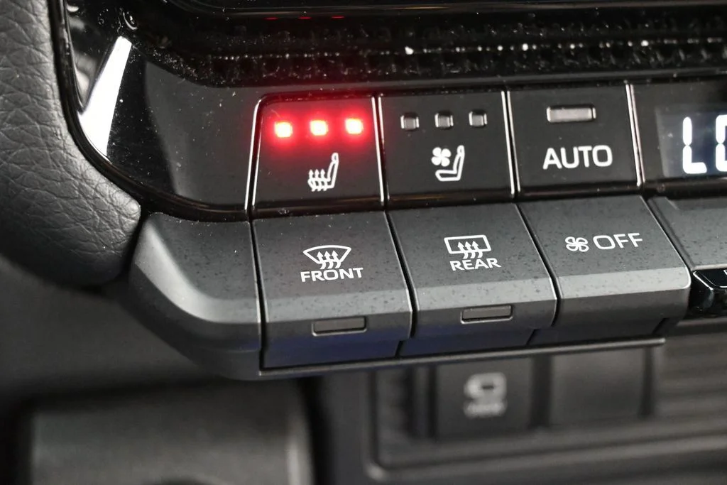 Used 2025 Meteor Toyota Base image 21