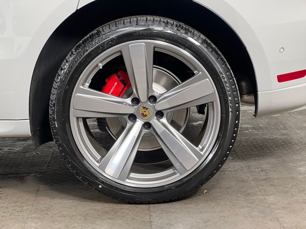 2026 Porsche Macan S - Photo 12