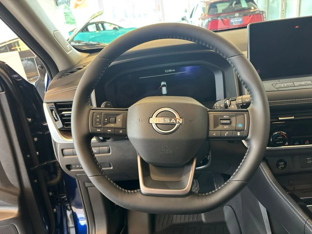 New 2026 Deep Ocean Blue Pearl Nissan Platinum image 16