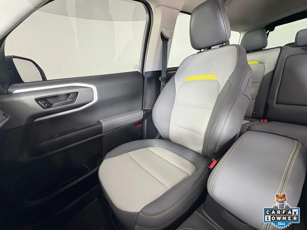 Used 2025 Gray Ford Badlands image 18