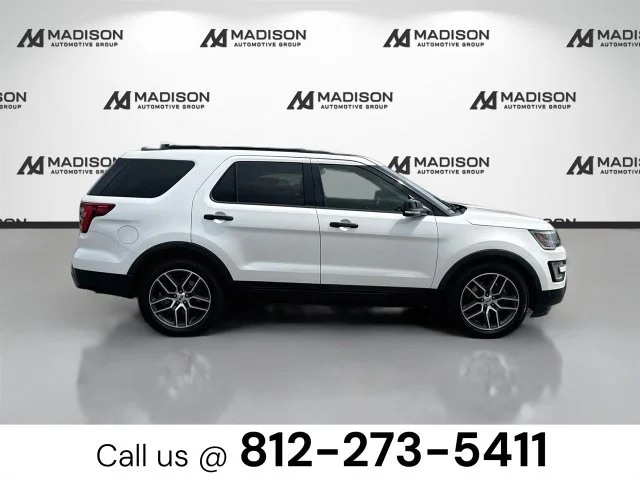 Used 2016 White Ford Sport image 4