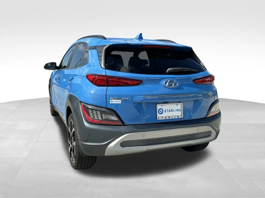 Used 2022 Blue Hyundai Limited image 5