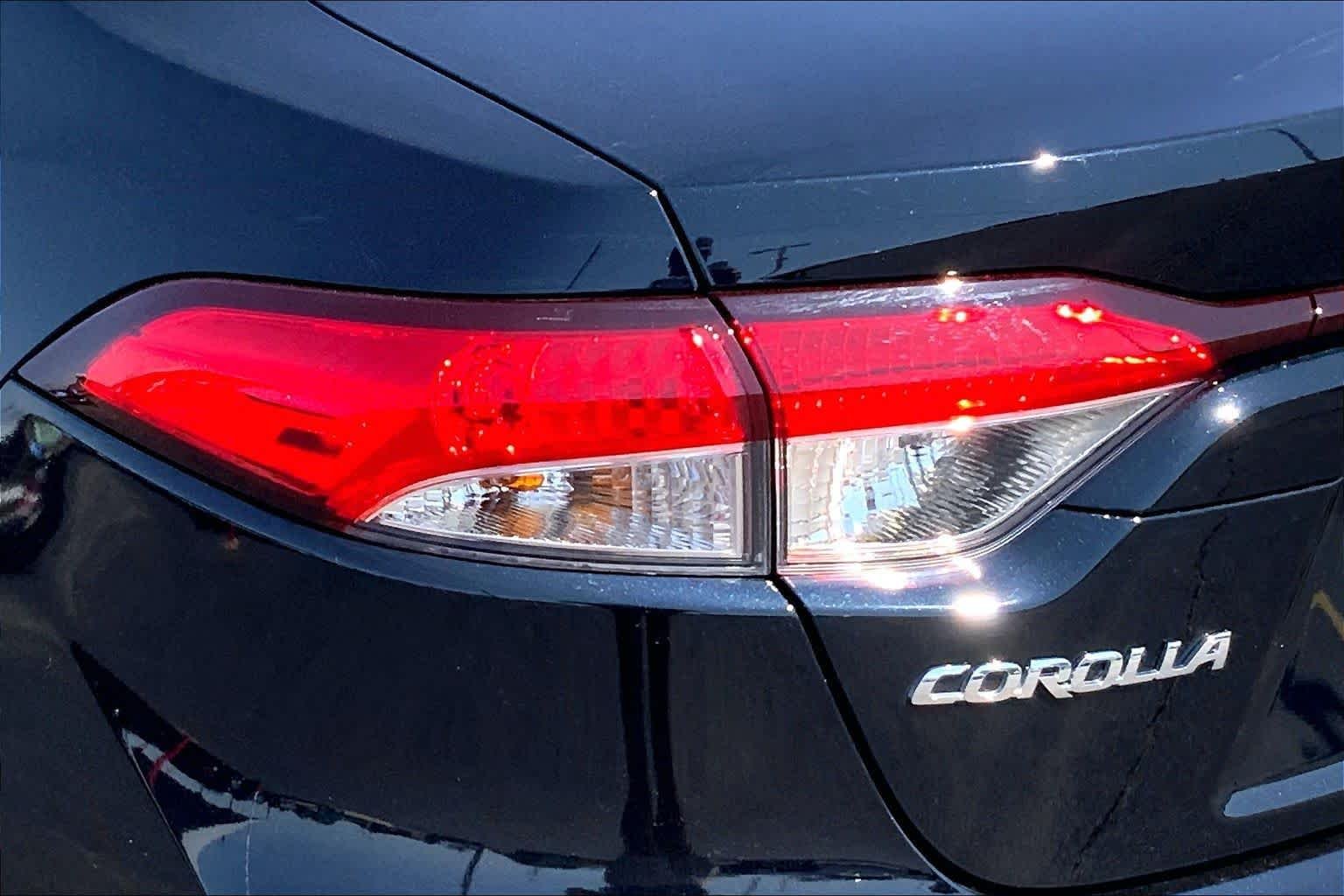 Used 2026 Midnight Black Metallic Toyota Hybrid LE image 29