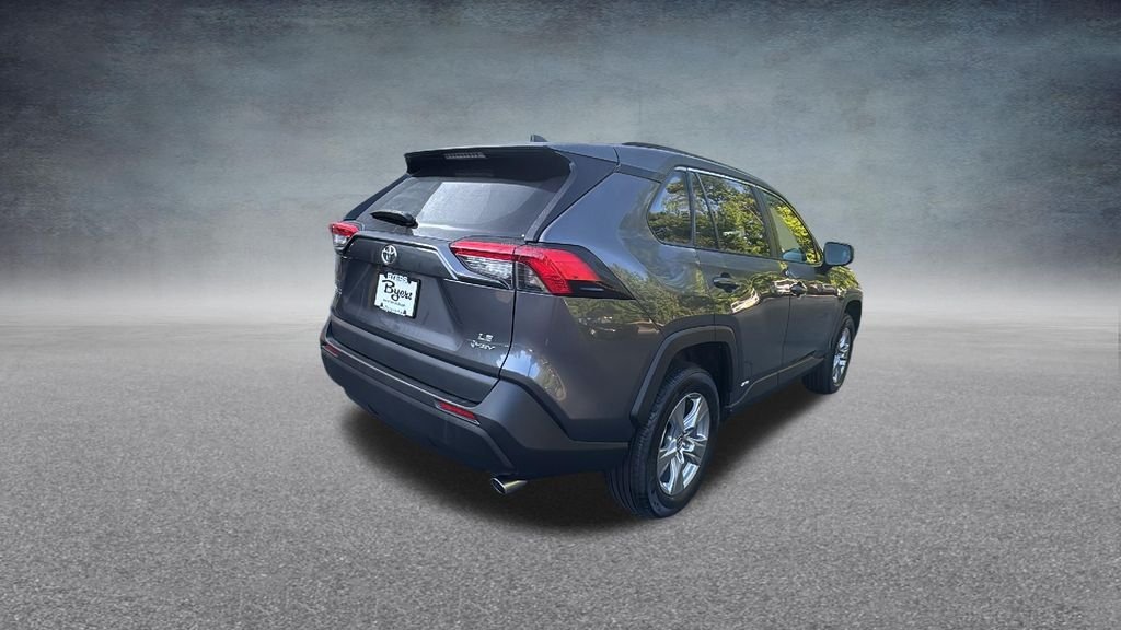 Used 2025 Magnetic Gray Metallic Toyota LE image 29