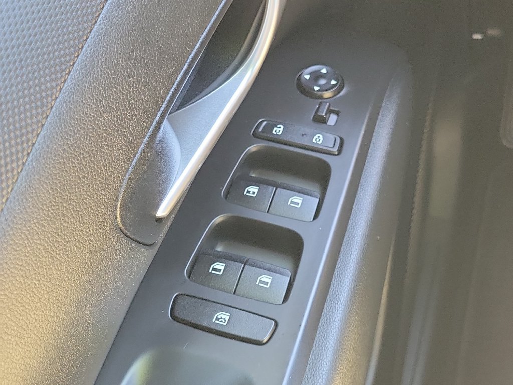 2024 Hyundai Santa Cruz SE - Photo 19
