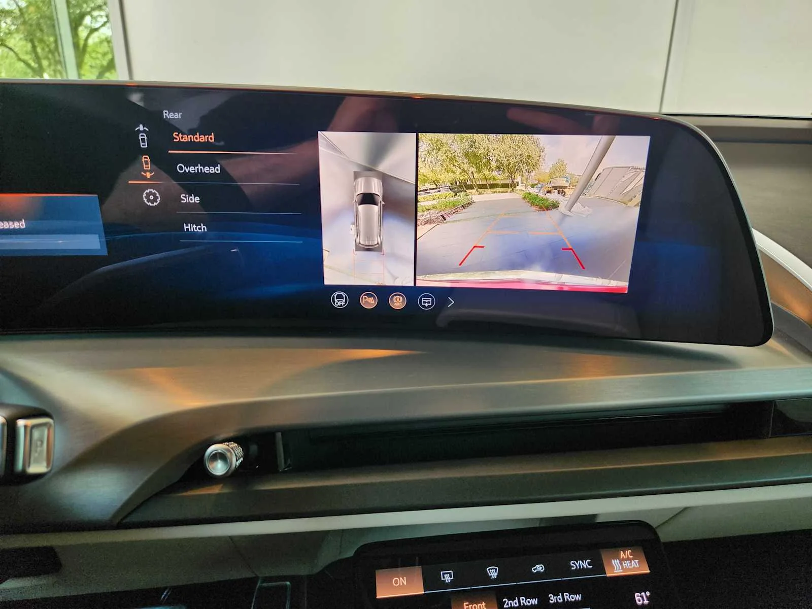 2026 Cadillac VISTIQ Luxury - Photo 11