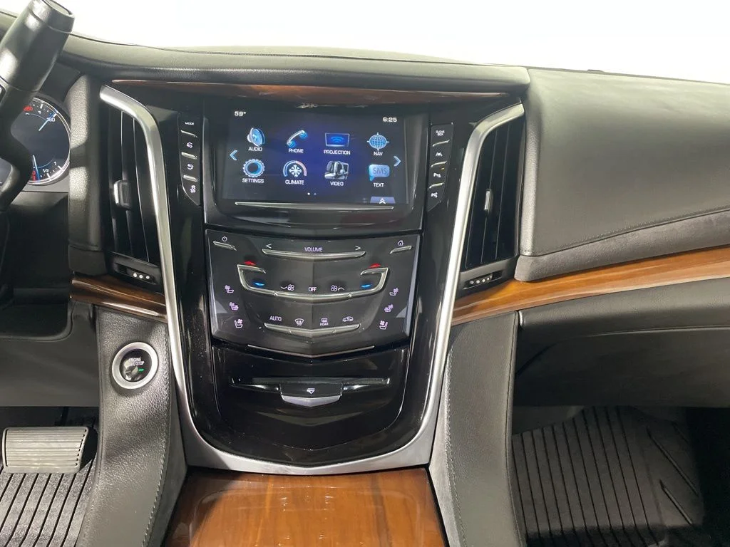 Used 2019 White Cadillac Premium Luxury image 15