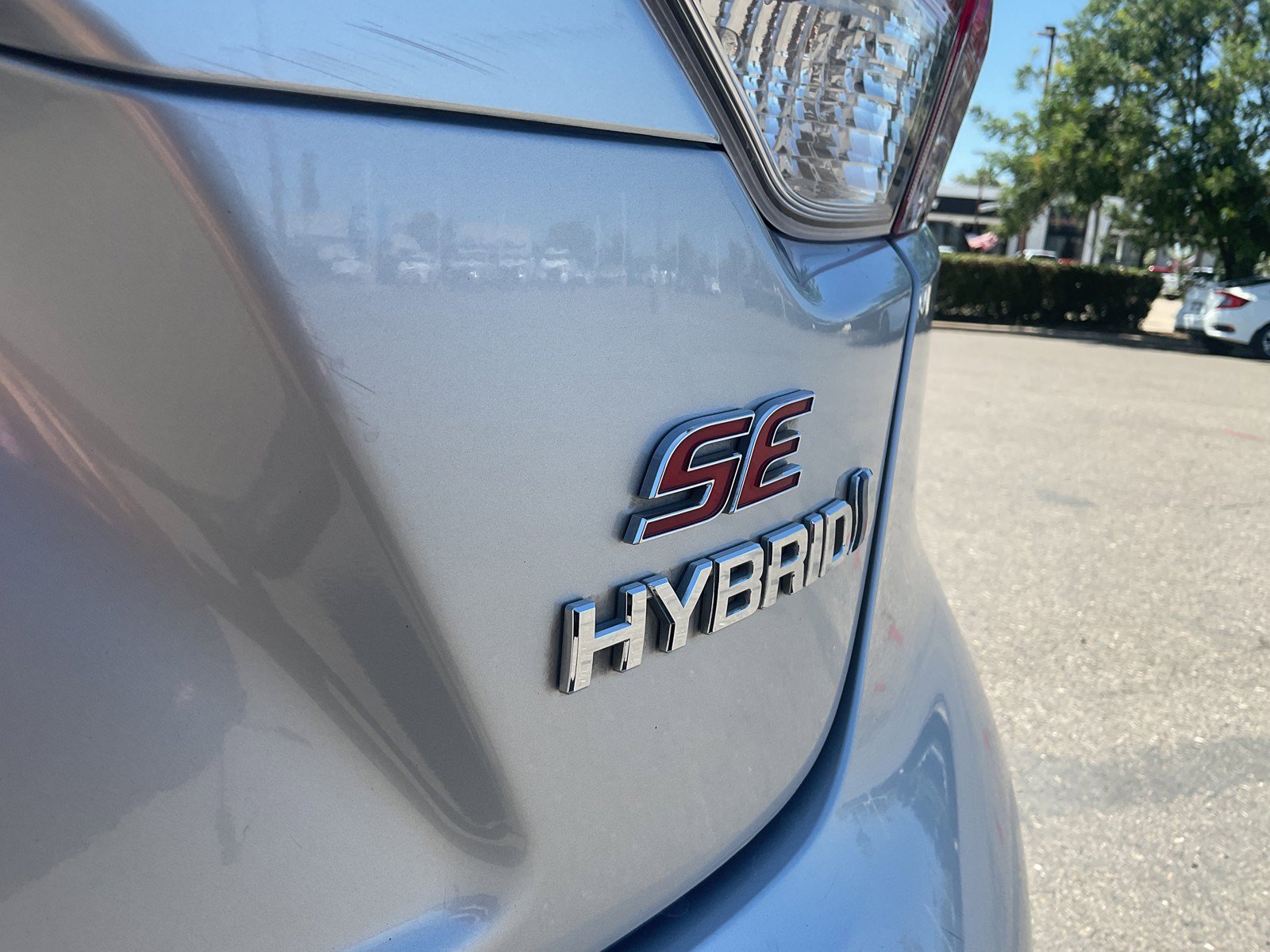 Certified Used 2023 Classic Silver Metallic Toyota SE image 10