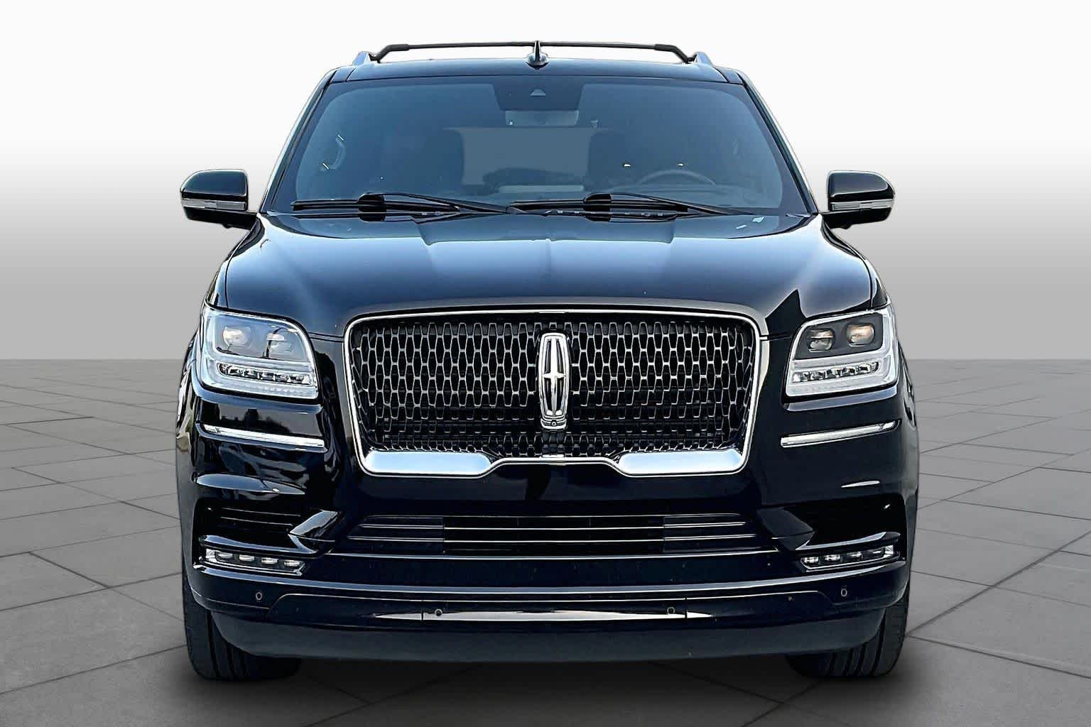 Pre-Owned 2021 Lincoln Navigator L Reserve