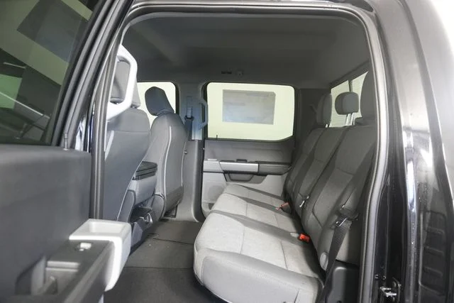 New 2026 Agate Black Metallic Ford F-350® XL image 27