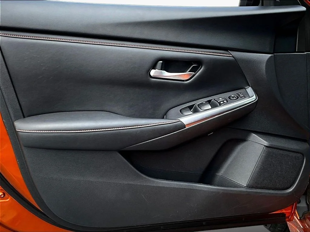 Used 2023 Orange Metallic Nissan SR image 20