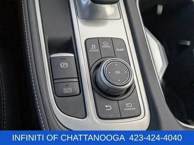 Certified Used 2026 White INFINITI LUXE image 19