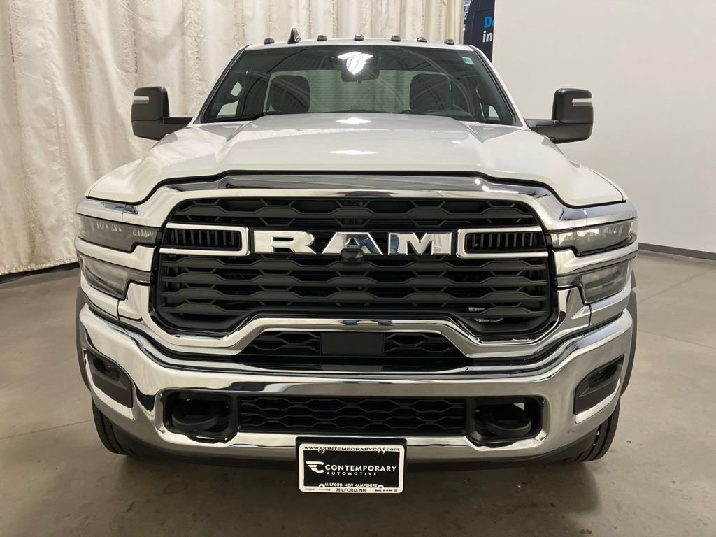 New 2026 Bright White Clearcoat RAM Tradesman image 16