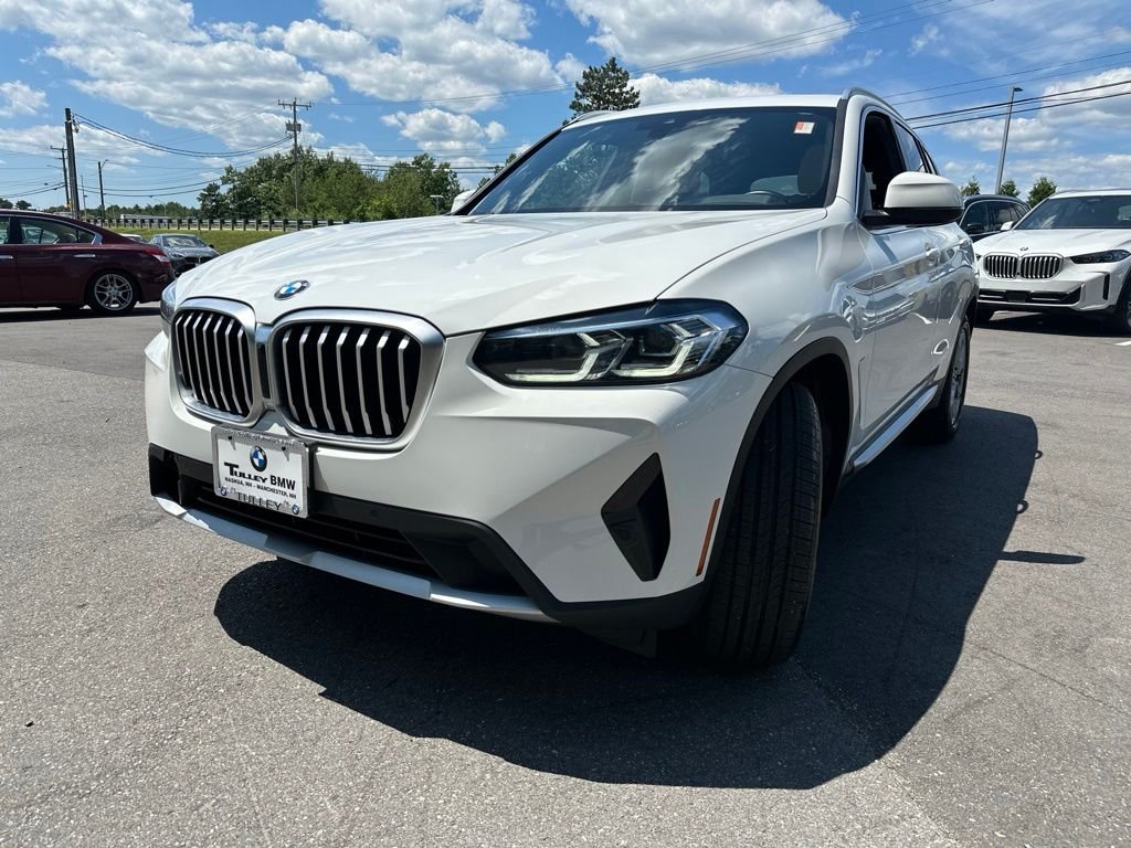 Certified Used 2023 Alpine White BMW xDrive30i image 3