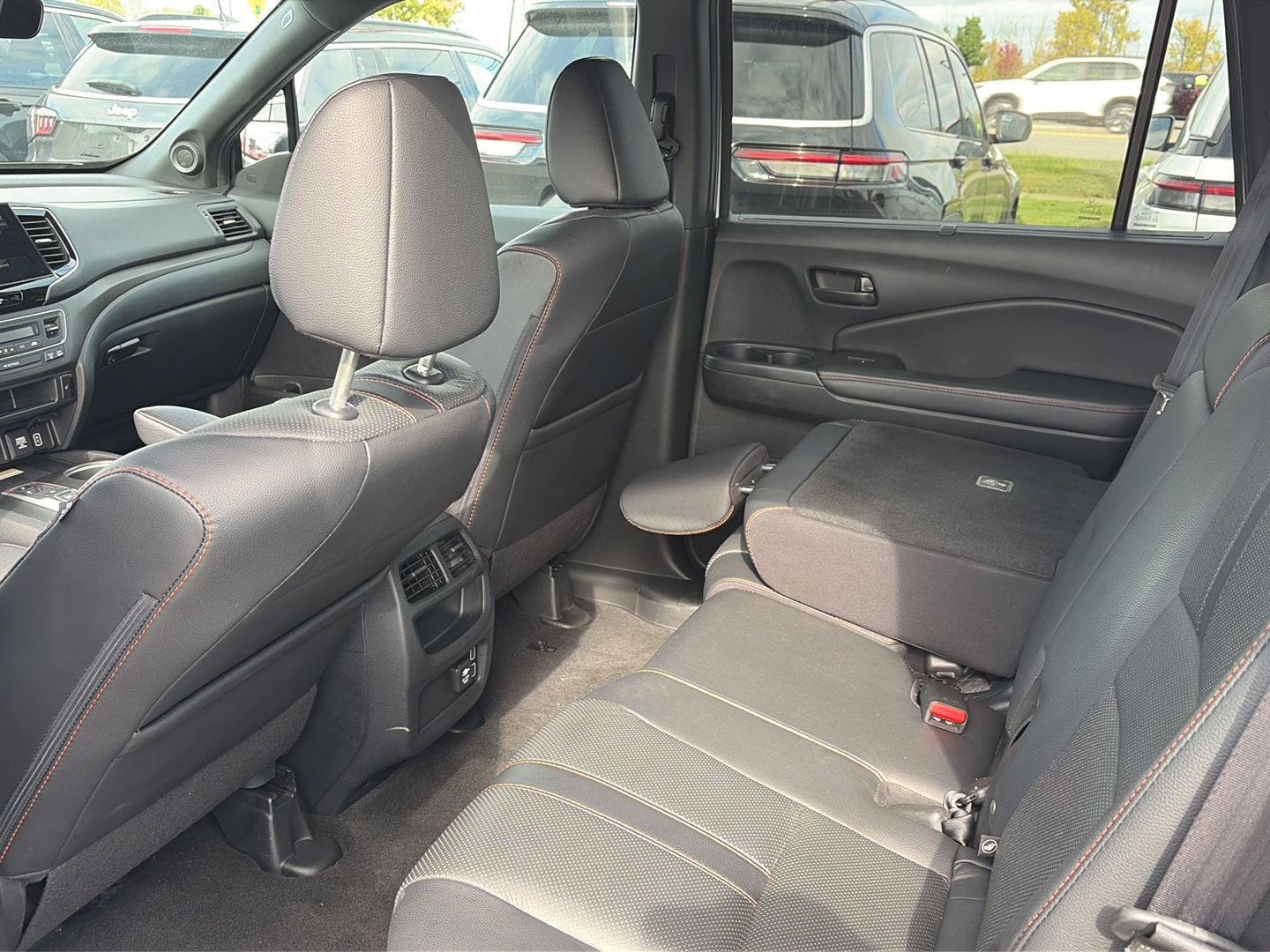 Used 2022 Platinum White Pearl Honda TrailSport image 6