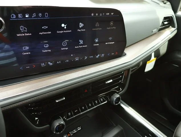 2026 Chevrolet Suburban High Country - Photo 21