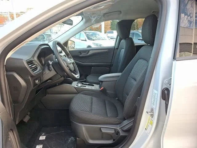 New 2026 Space Silver Metallic Ford Active image 9