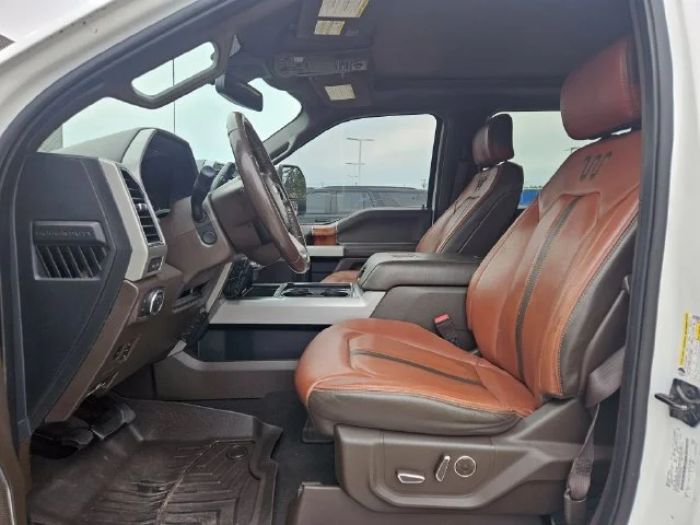 Used 2022 White Metallic Ford King Ranch image 6