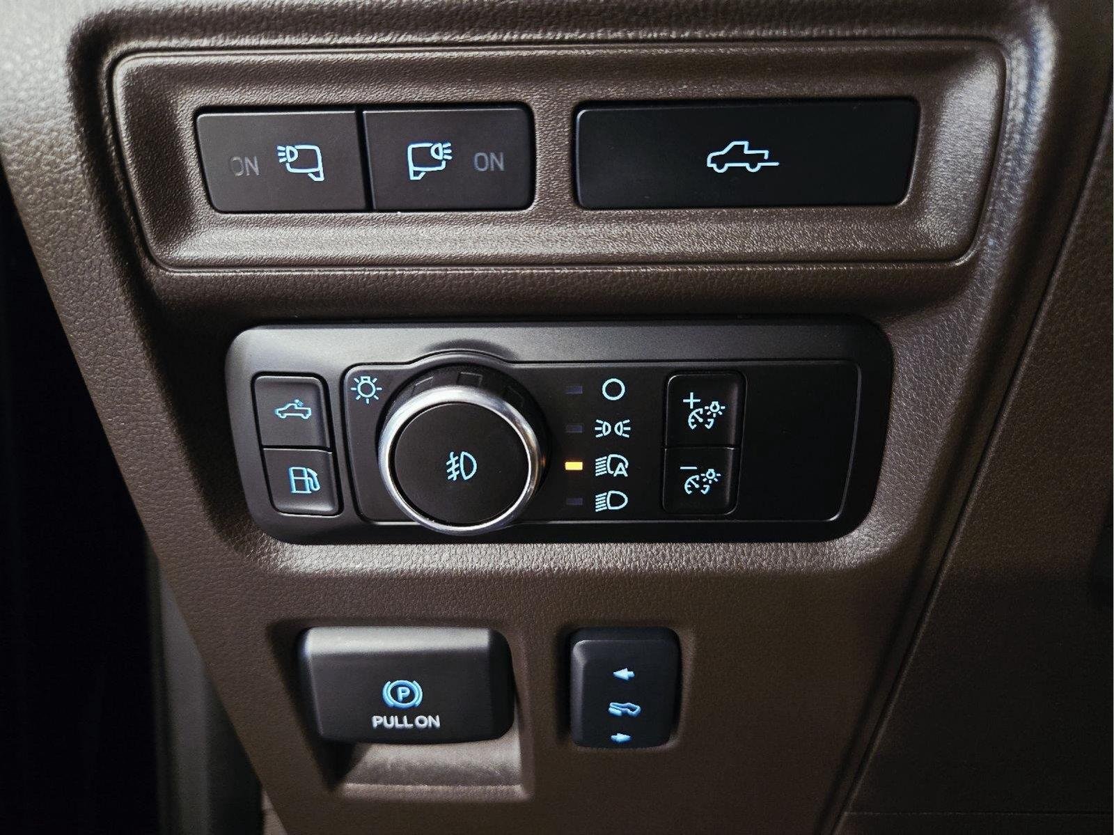 Used 2023 Bluestone Ford King Ranch image 39