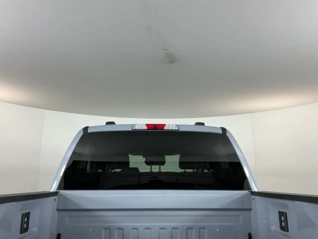 Certified Used 2025 Glacier Gray Metallic Tri-Coat Ford Lariat image 10