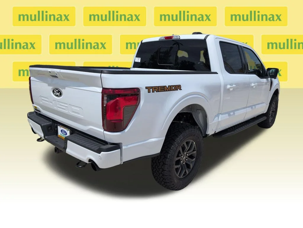 New 2026 White Ford Tremor image 3