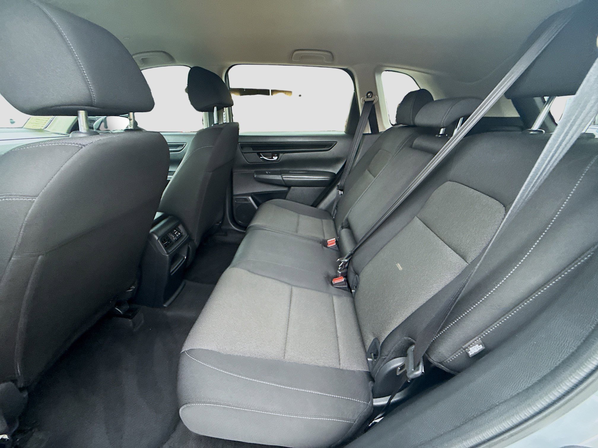 2025 Honda CR-V LX - Photo 23