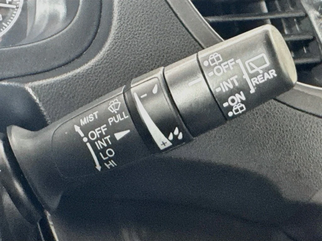 Used 2013 Gray Honda EX-L image 13