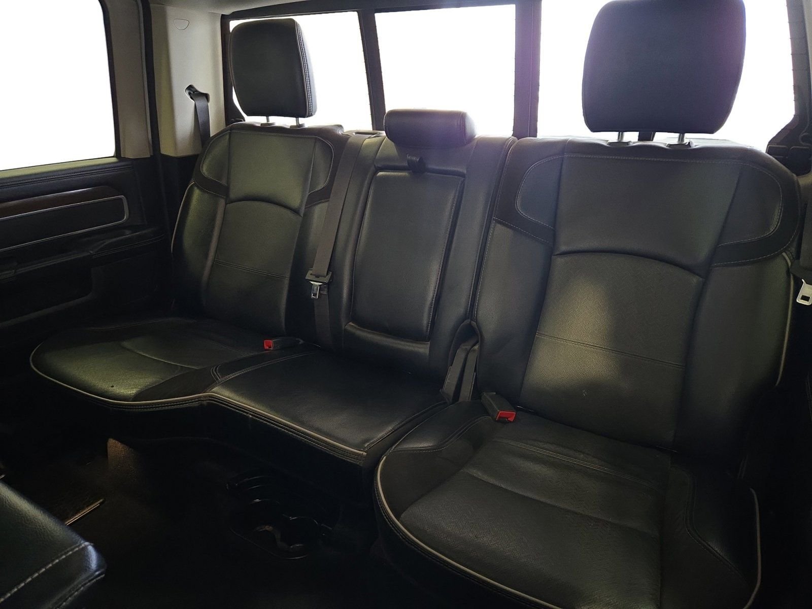Used 2024 White Ram Laramie image 23