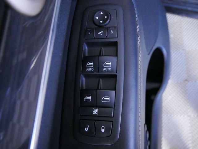 Used 2014 Black Jeep Overland image 16