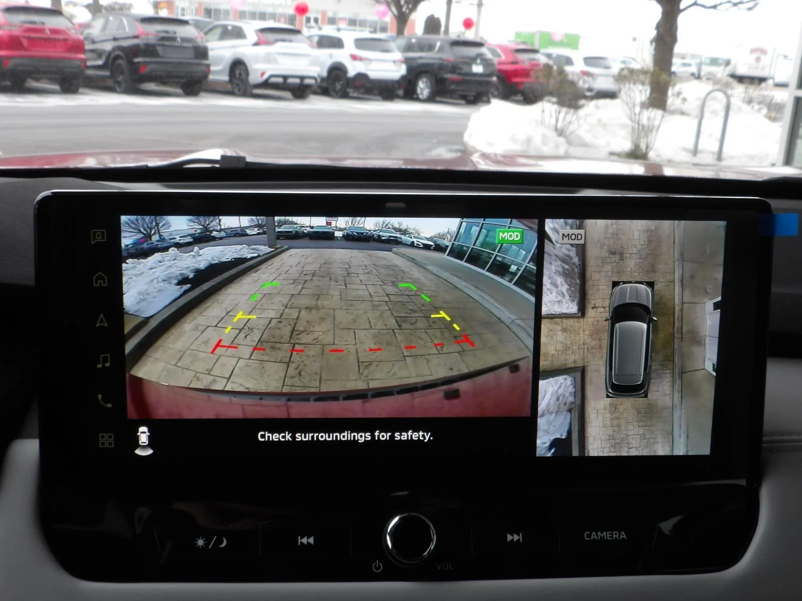 2026 Mitsubishi Outlander SE - Photo 28