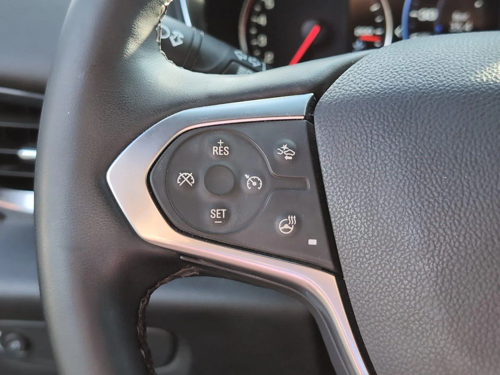 Used 2023 Sterling Gray Metallic Chevrolet Premier image 27