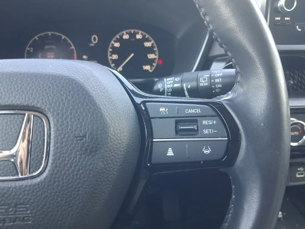 Used 2025 Red Honda EX-L image 30