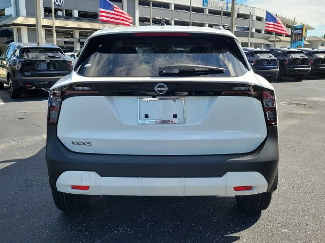 New 2027 Aspen White TriCoat Nissan SV image 5