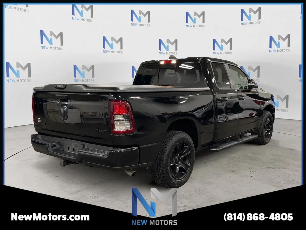 Used 2022 Diamond Black Ram Big Horn/Lone Star image 5