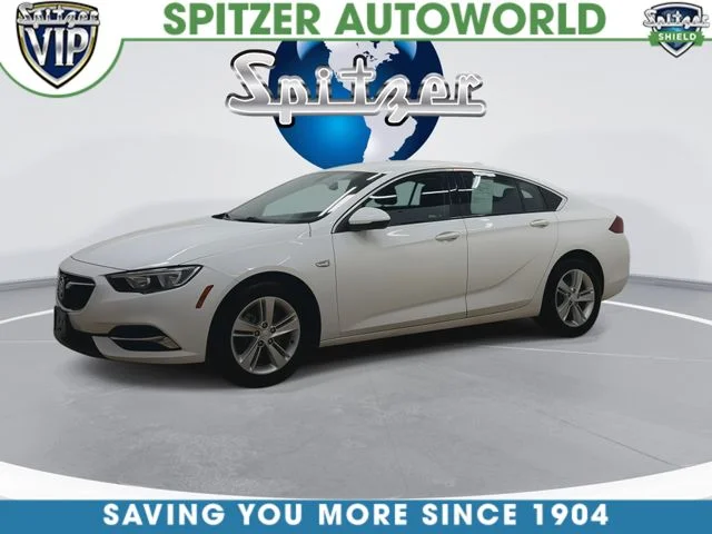Used 2018 White Buick Preferred image 6