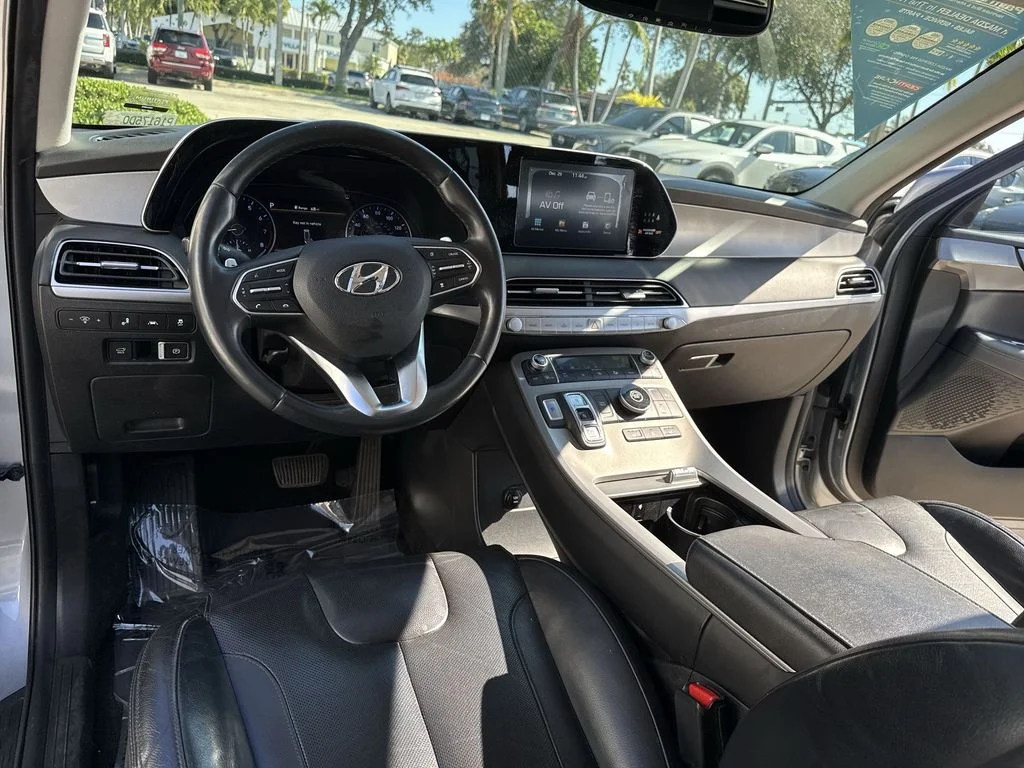Used 2020 Silver Hyundai SEL image 35