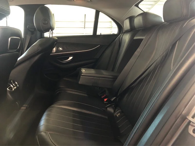 2018 Mercedes-Benz E-Class E300 - Photo 10