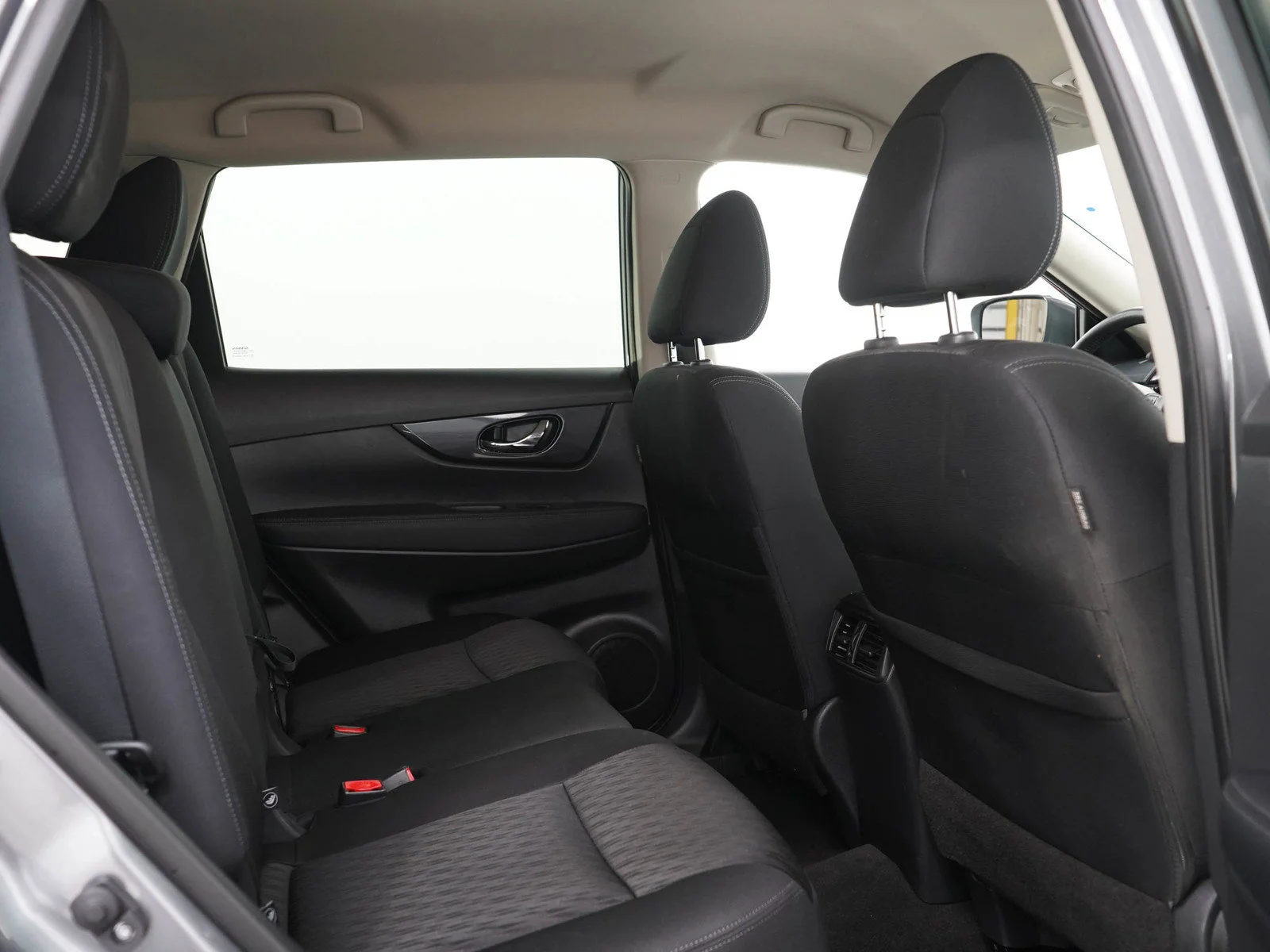 Used 2020 Gun Metallic Nissan SV image 14