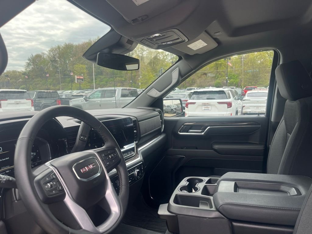 2023 GMC Sierra 1500 SLE - Photo 18