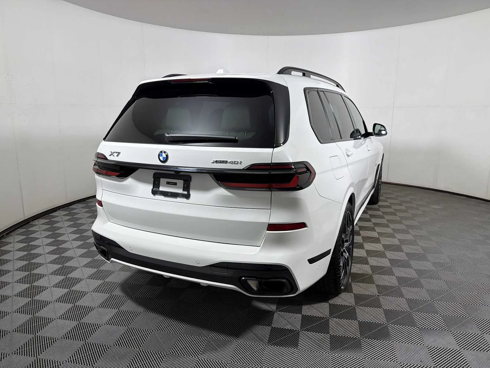 2026 BMW X7 40i - Photo 6