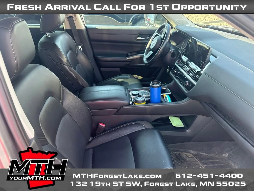 Certified Used 2024 Gray Nissan SL image 5