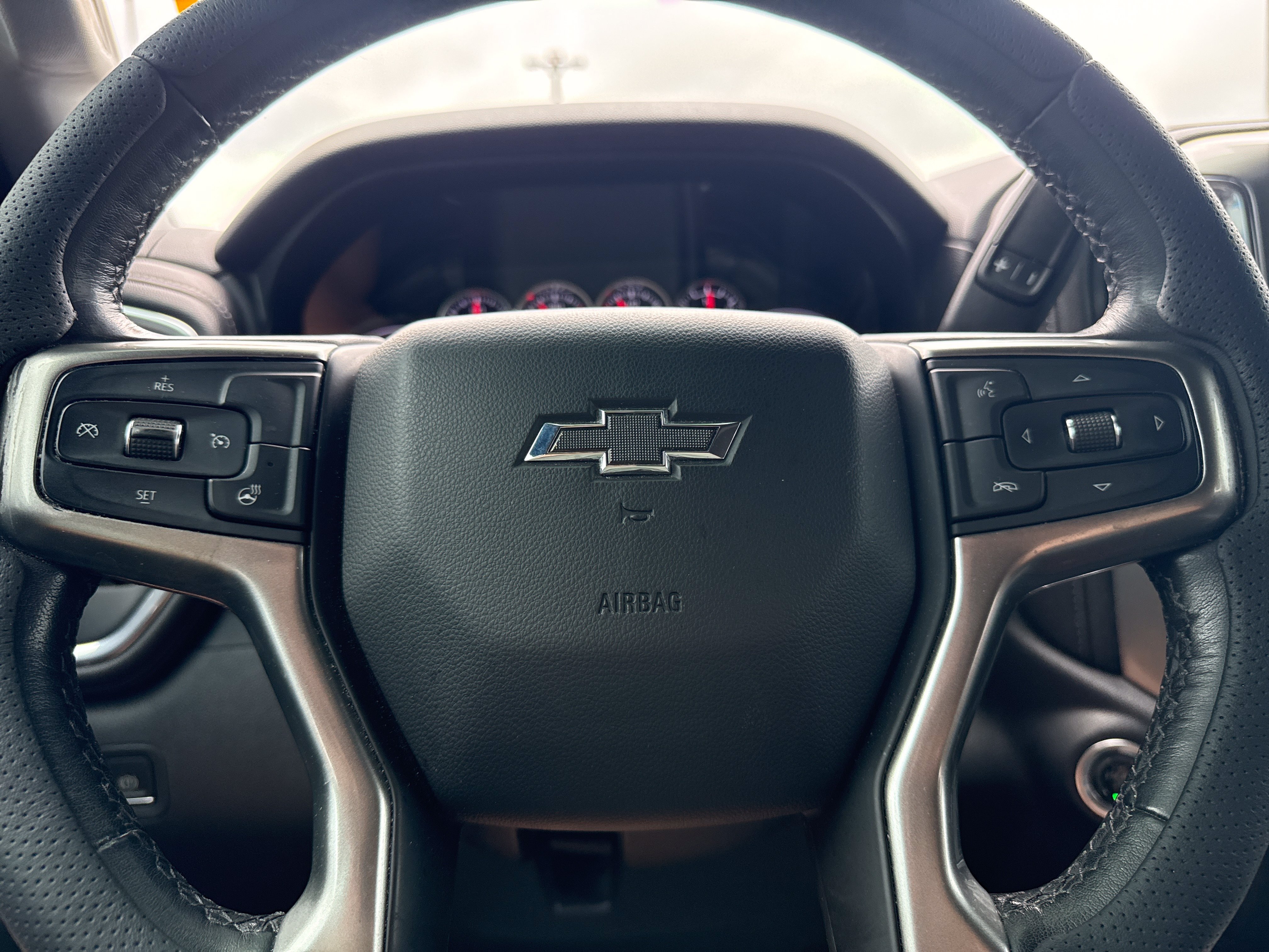Used 2021 SATIN STEEL METALLIC Chevrolet LT Trail Boss image 20