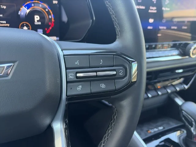 Used 2023 Gray Chevrolet ZR2 image 24