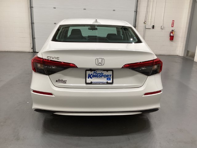 Used 2024  Honda LX image 4